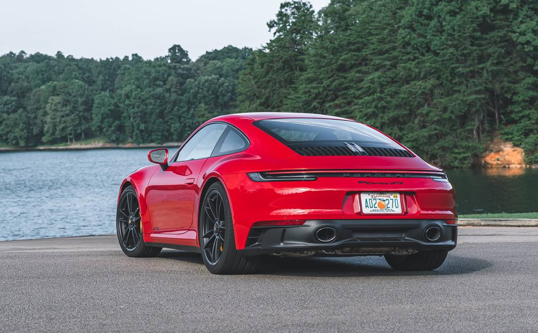 porsche-911-carrera-gts-back