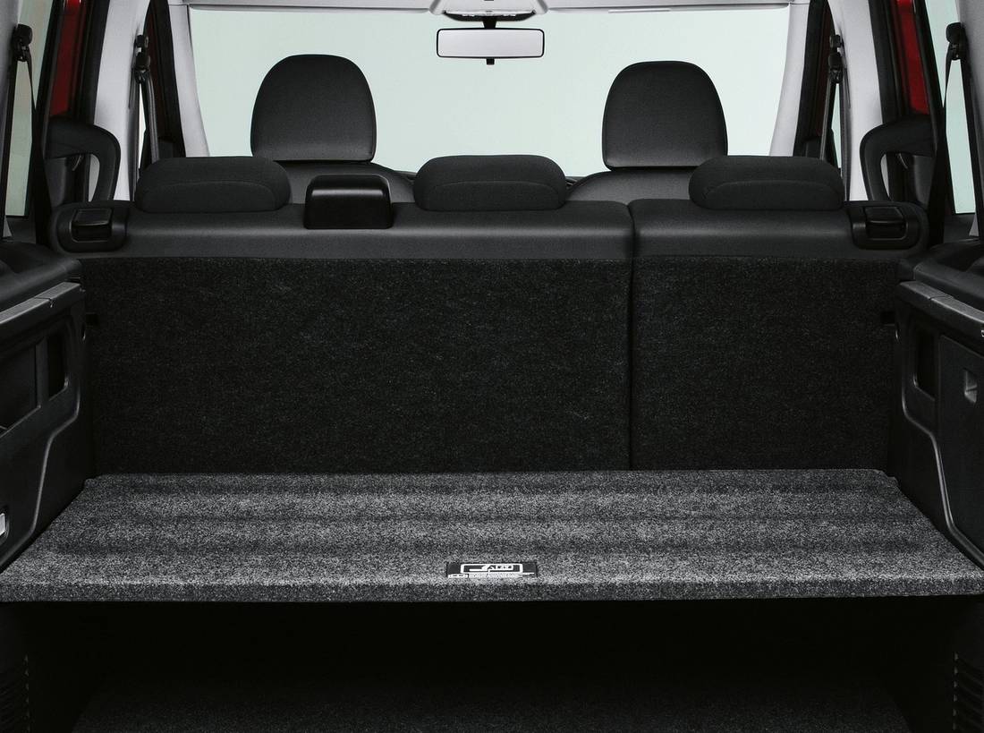 Fiat-Doblo-Trunk