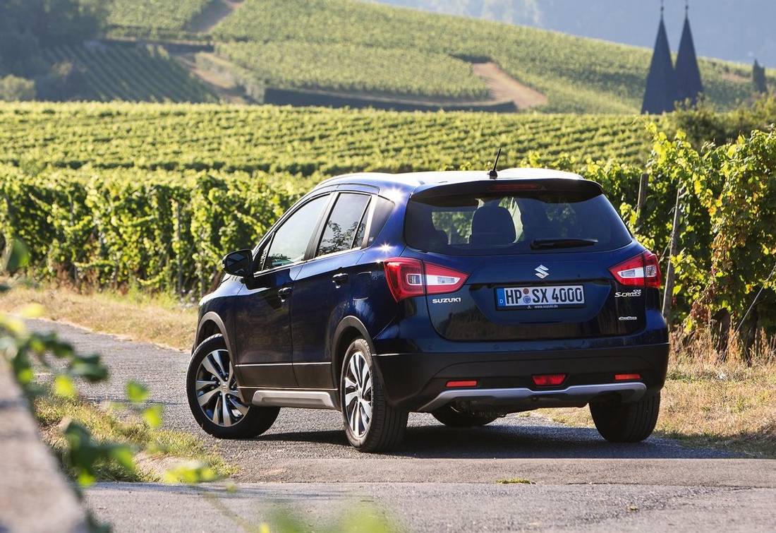 Suzuki-SX4-S-Cross-Back