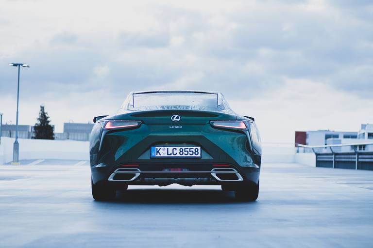 Lexus LC 500 Club Edition Back 2