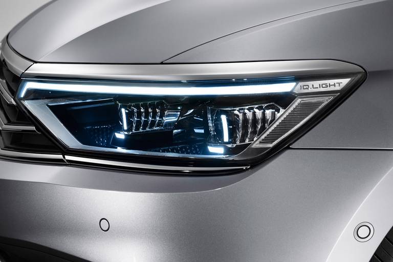VW Tiguan GTE (2020): Erlkönig verbirgt das Facelift
