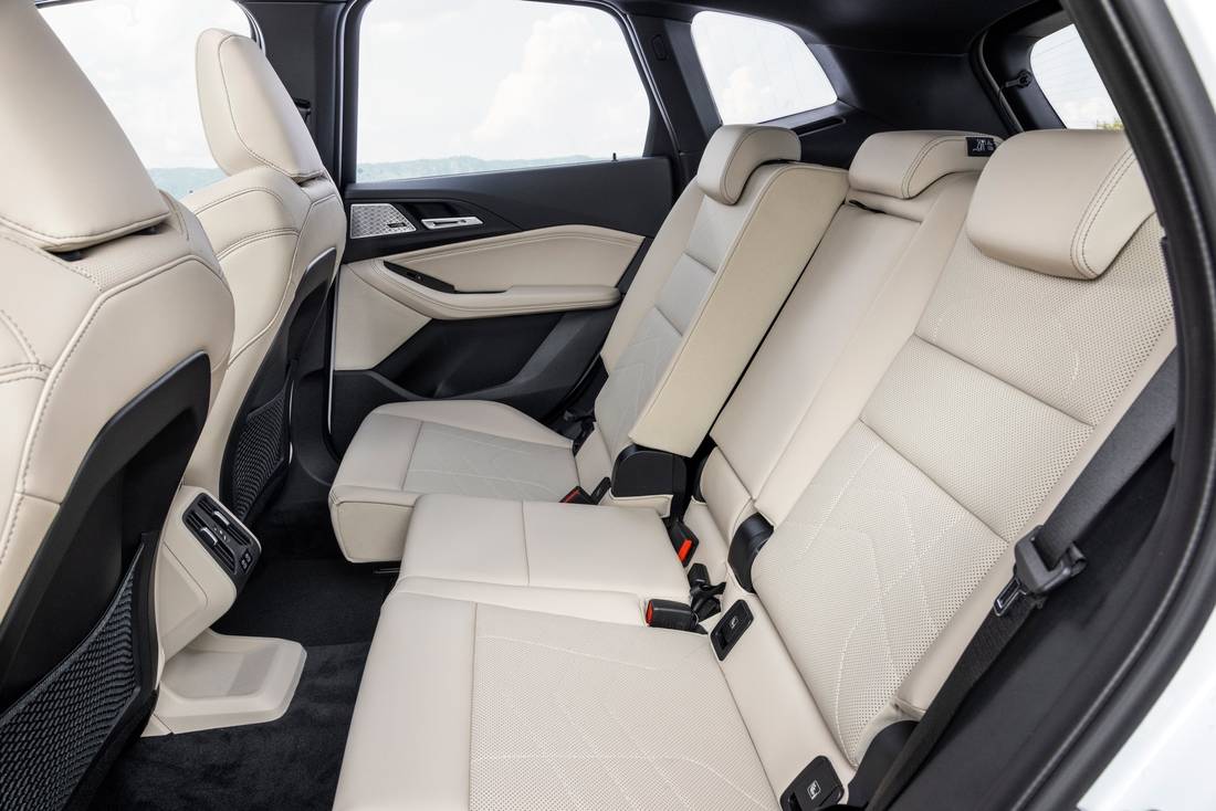 BMW-2er-Active-Tourer-Seating