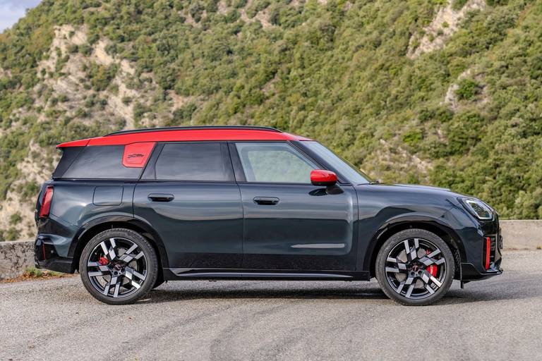 mini-jcw-countryman-2024-seite