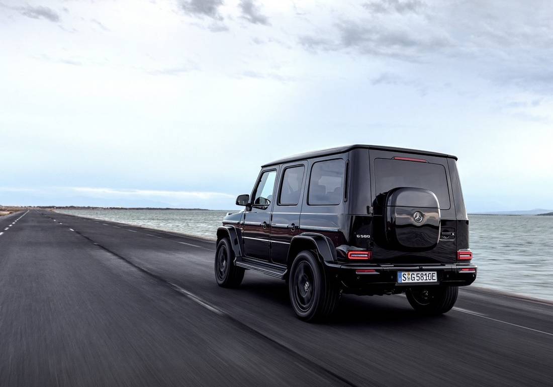 Mercedes Benz G580 (2)