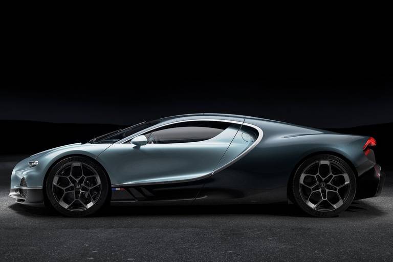 Bugatti-Tourbillon-2025-seite