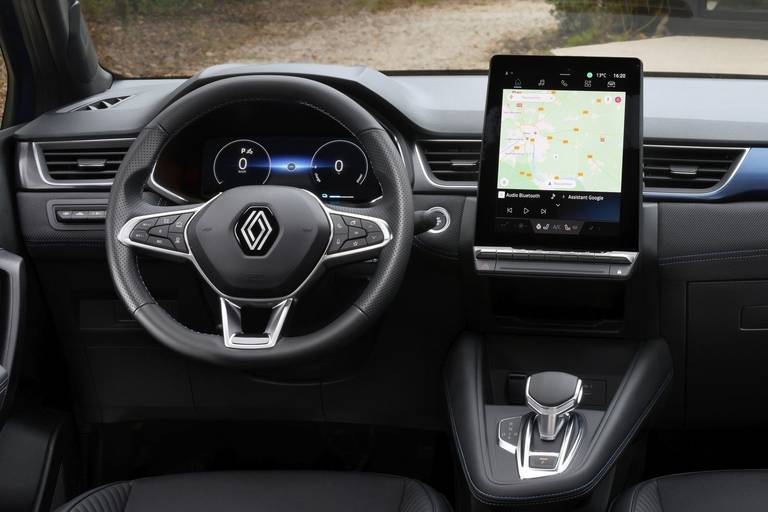 renault-captur-facelift-2024-cockpit