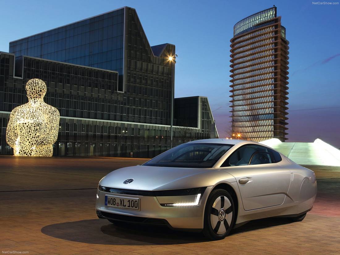 Volkswagen-XL1-2014-1600-02.jpg