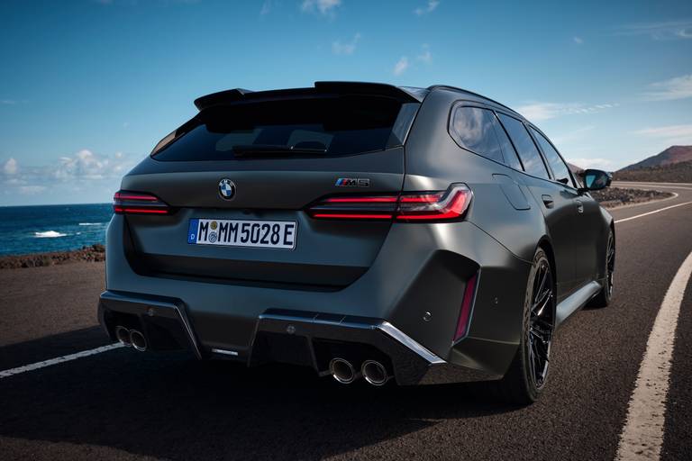 P90564714 highRes the-all-new-bmw-m5-t