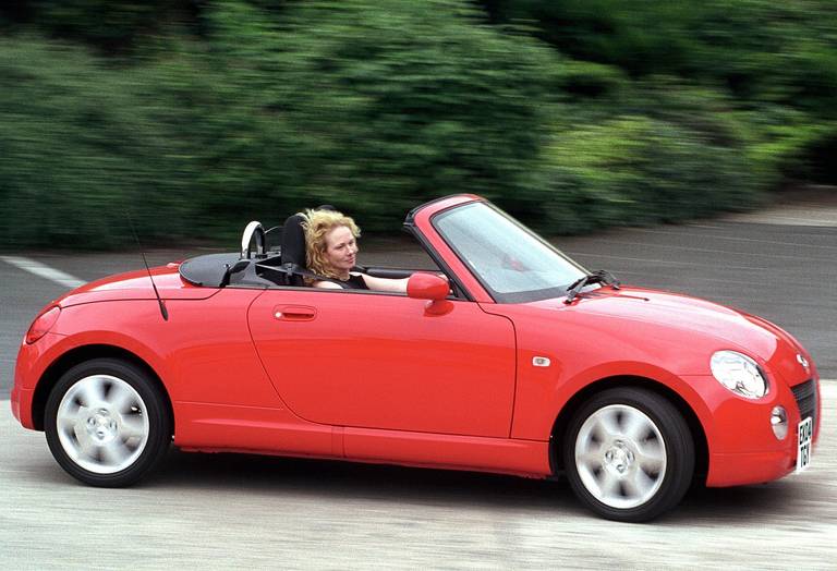 Daihatsu Copen Side