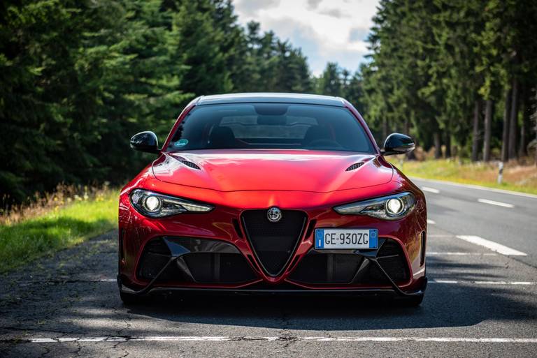 Alfa Romeo Giulia GTAm im Fahrbericht